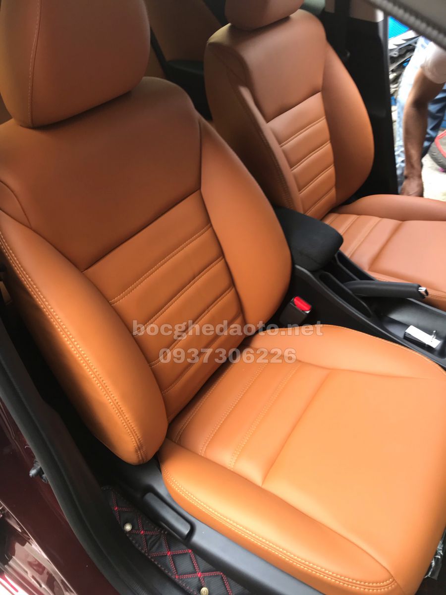 Bọc nệm ghế xe hơi