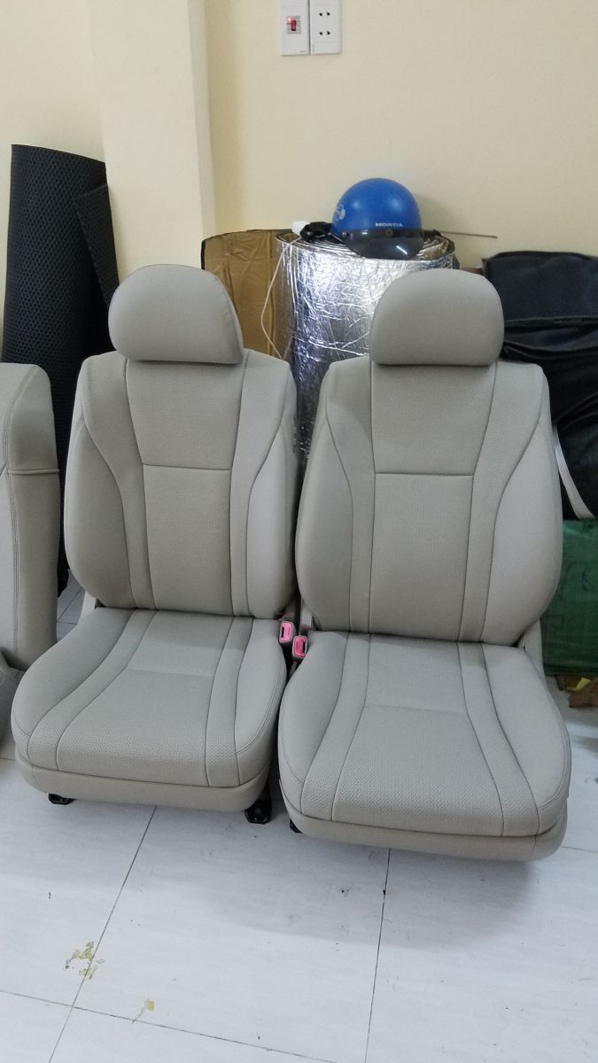 đổi màu nội thất xe camry