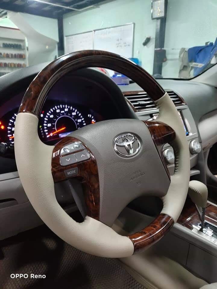 Vôlang xe được sơn vân gỗ